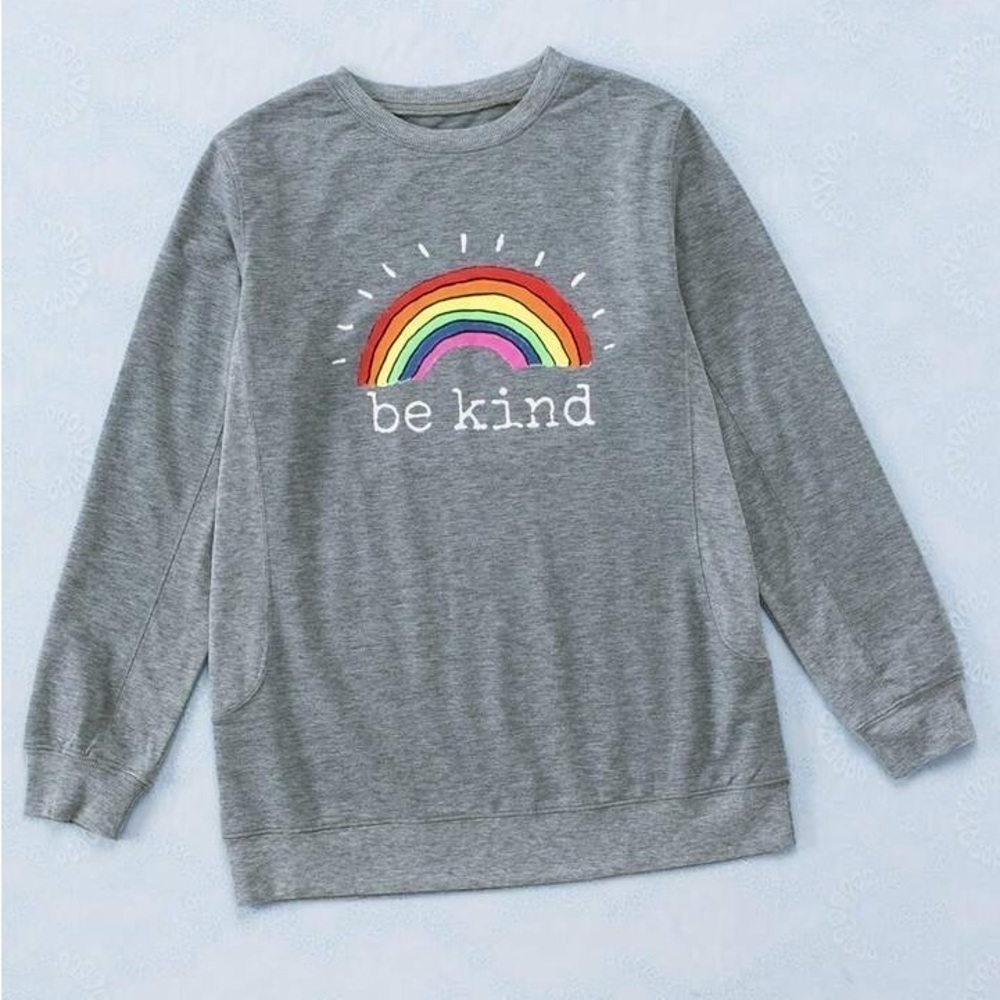 Brand new Grey “Be Kind” Long Sleeve Sweater Shirt Sz XL